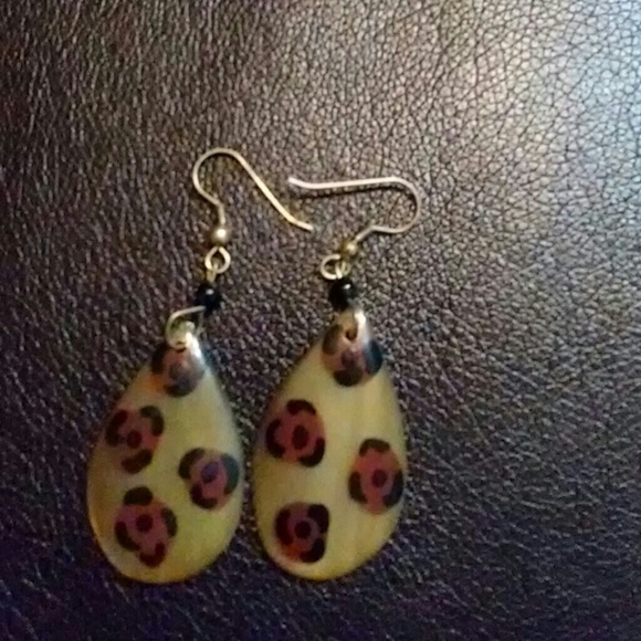 Animal Print Horn Hairpipe Necklace & Earring Set - Picture 2 of 3